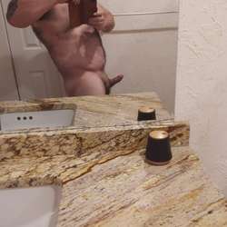 Greekcock's Chat & Dating Profile