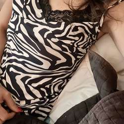 QueenSamira's Chat & Dating Profile